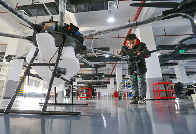 17 智能無(wú)人飛行器制造 開啟空中智能新時(shí)代